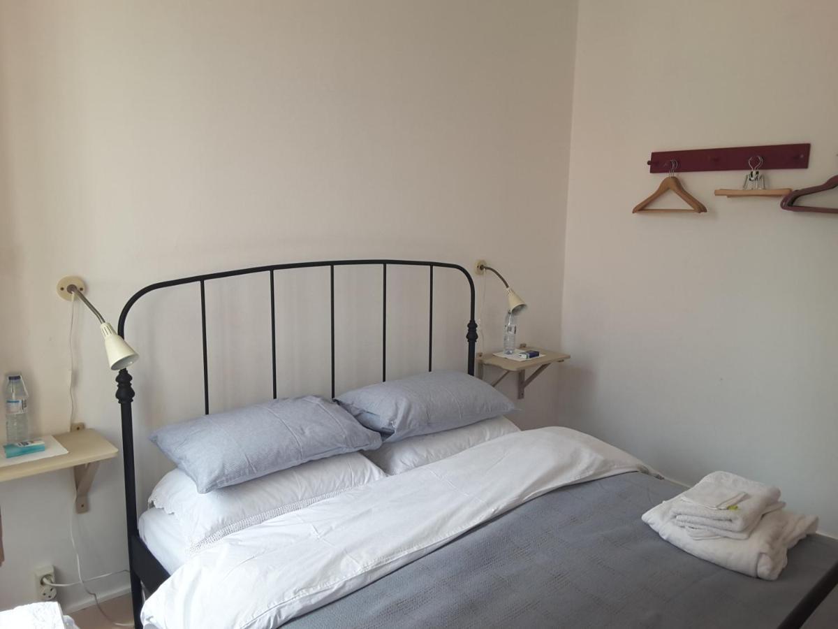 Rua Das Rosas 22/B&B Figueira da Foz Buitenkant foto